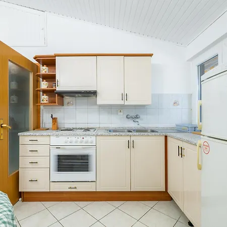 Garden House Apartmán Premantura